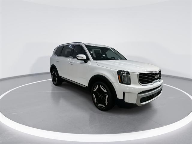 new 2025 Kia Telluride car, priced at $39,145