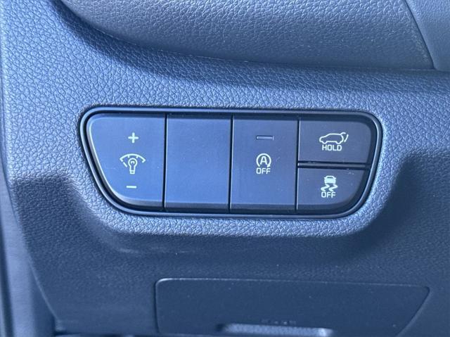 new 2025 Kia Seltos car, priced at $28,248