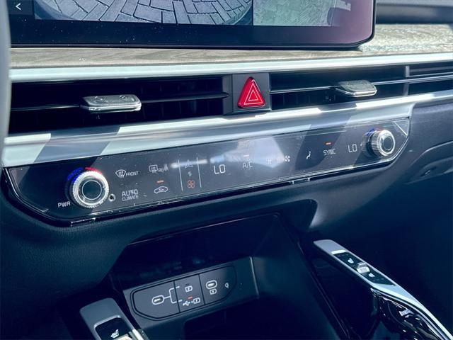 new 2025 Kia Sorento car, priced at $45,540