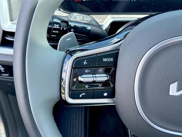 new 2025 Kia Sorento car, priced at $45,540