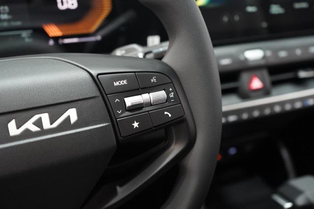 new 2025 Kia K4 car, priced at $23,199
