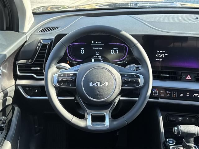 new 2025 Kia Sportage car, priced at $28,647
