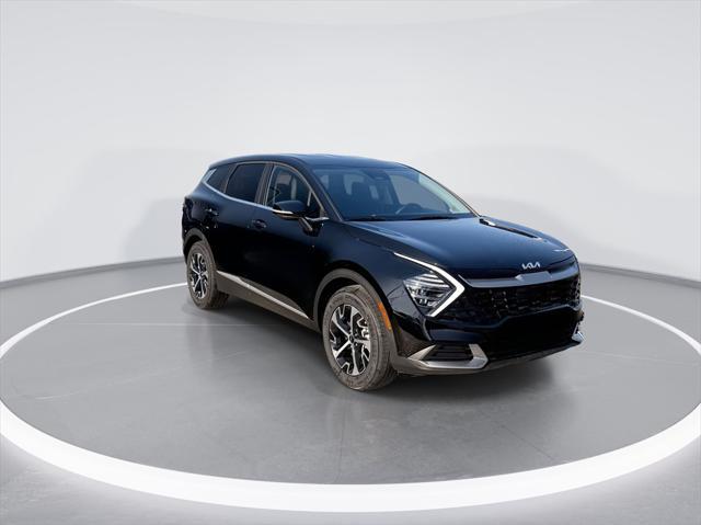 new 2025 Kia Sportage car, priced at $28,647