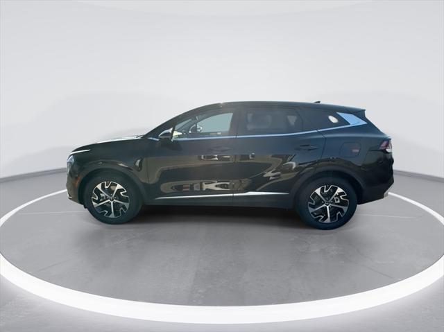new 2025 Kia Sportage car, priced at $28,647