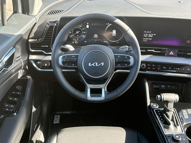 new 2025 Kia Sportage car, priced at $31,956