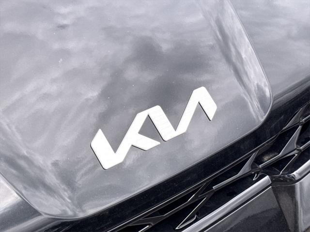 new 2025 Kia K5 car, priced at $30,231