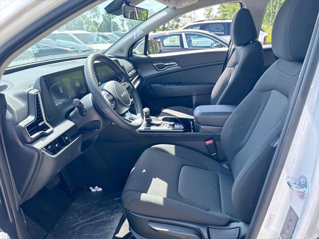 new 2025 Kia Sportage car, priced at $28,040