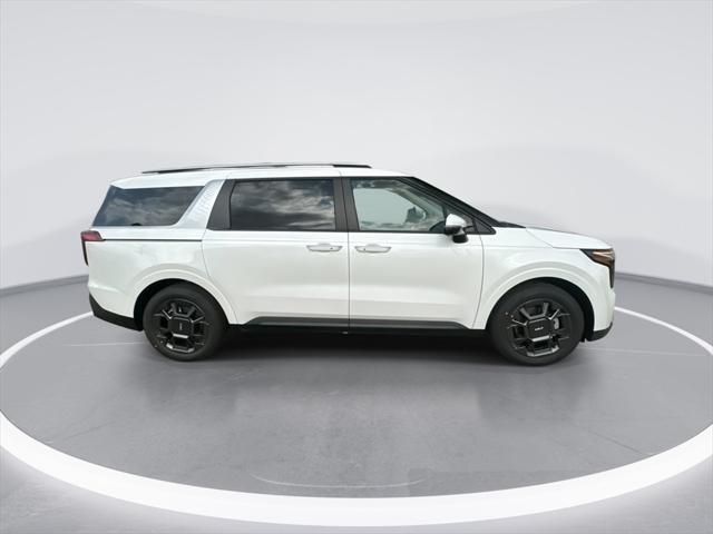 new 2026 Kia Carnival Hybrid car, priced at $44,023