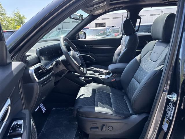 new 2025 Kia Telluride car, priced at $53,664