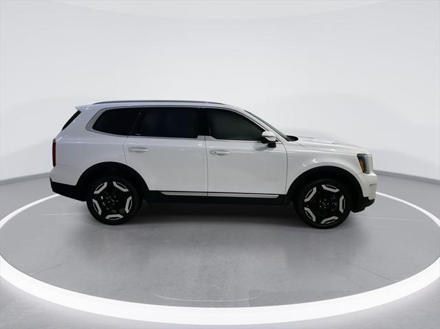 new 2025 Kia Telluride car, priced at $41,738