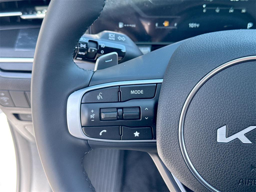 new 2025 Kia K5 car, priced at $38,155