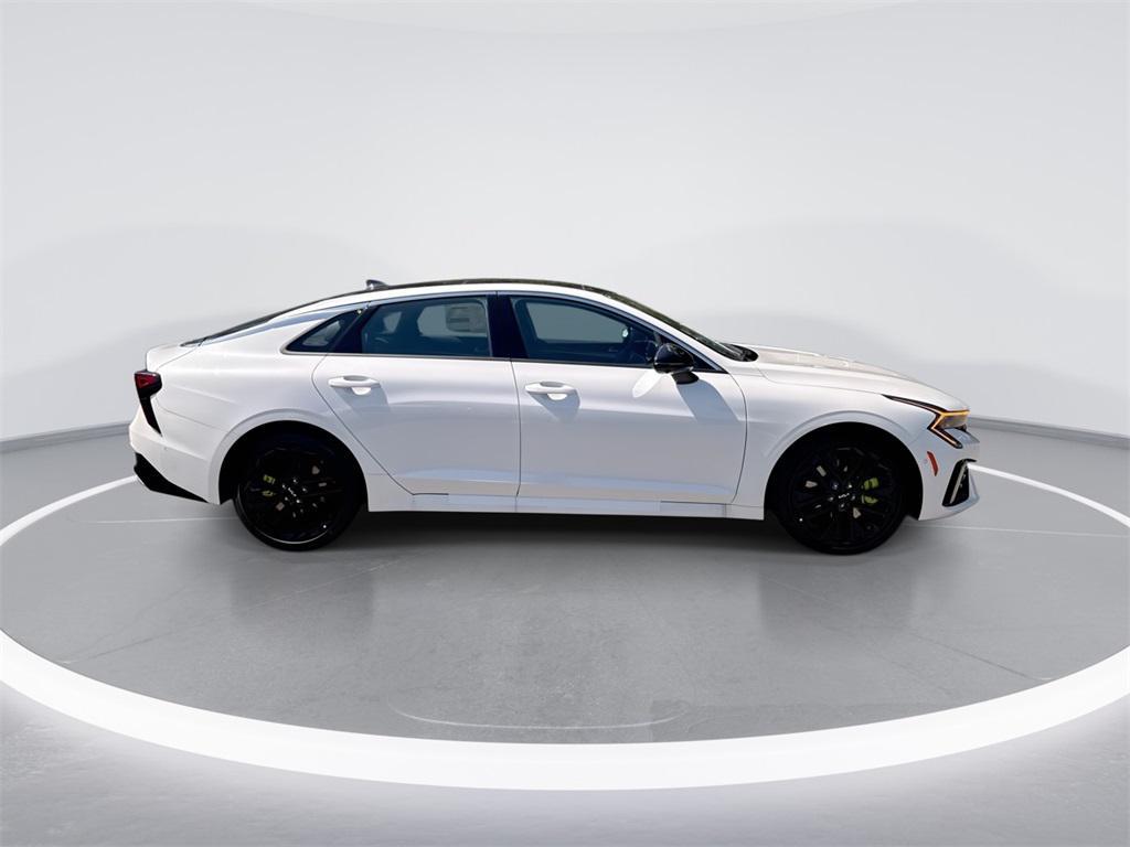 new 2025 Kia K5 car, priced at $38,155