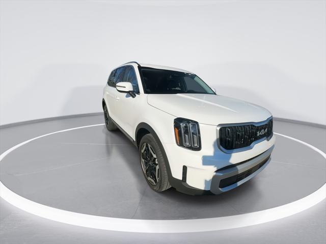 new 2025 Kia Telluride car, priced at $44,370