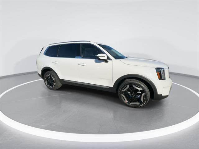 new 2025 Kia Telluride car, priced at $44,370