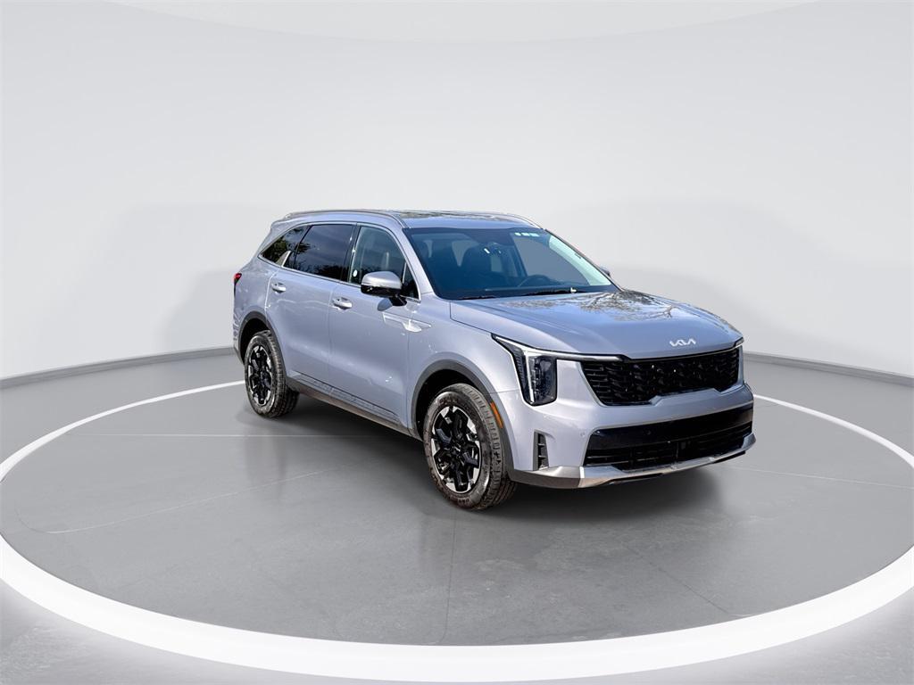 used 2024 Kia Sorento car, priced at $27,039