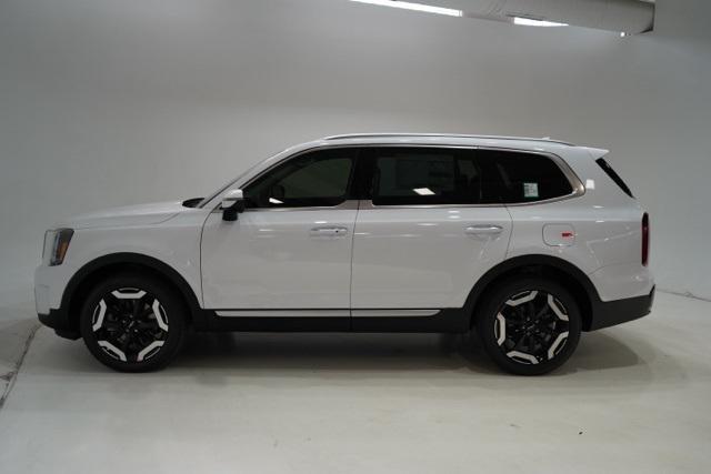 new 2025 Kia Telluride car, priced at $40,870