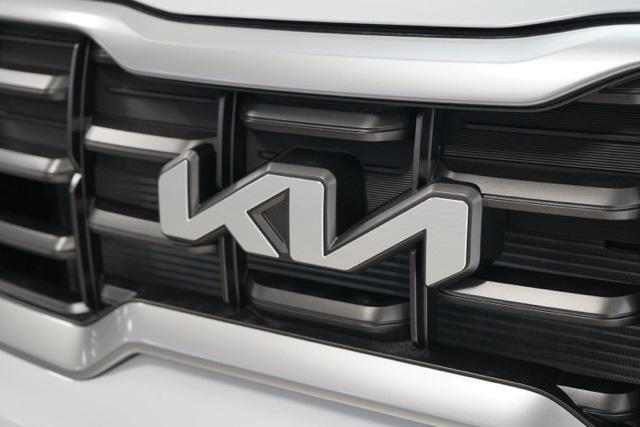 new 2025 Kia Telluride car, priced at $40,870