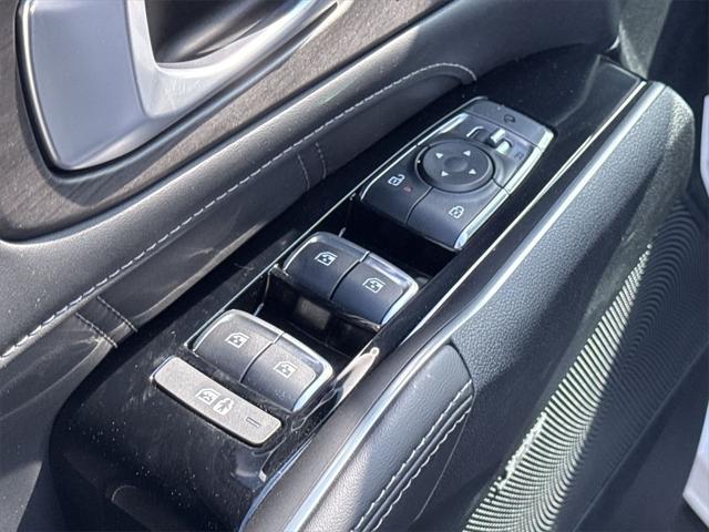 new 2025 Kia Sorento car, priced at $45,059
