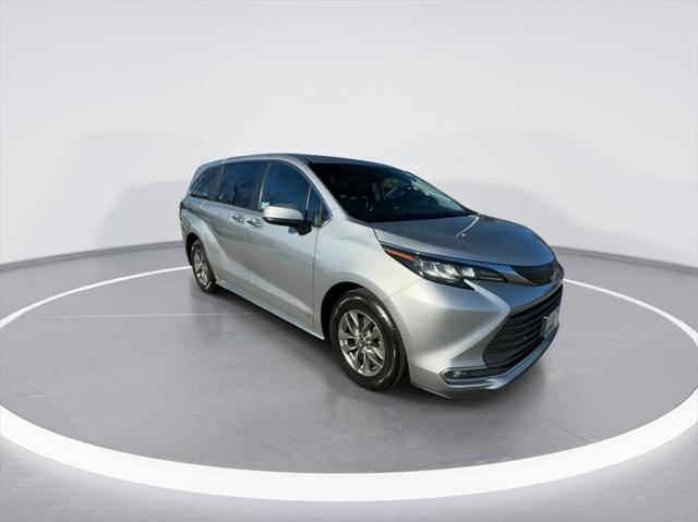 used 2021 Toyota Sienna car, priced at $37,950