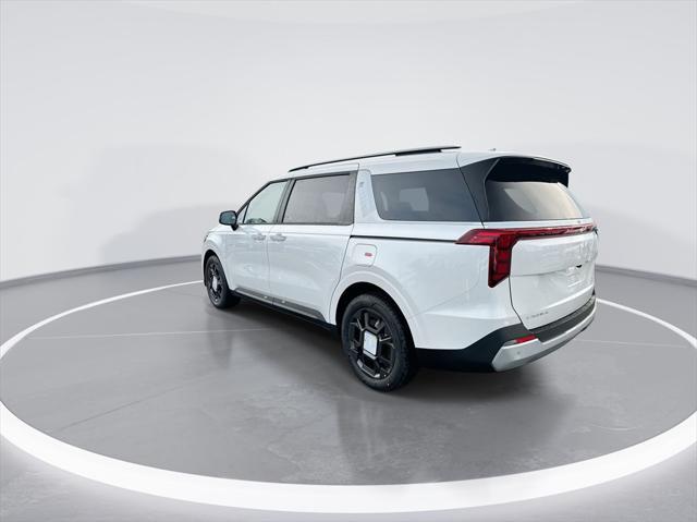 new 2025 Kia Carnival Hybrid car, priced at $44,234