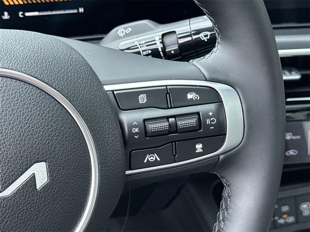 new 2025 Kia K5 car, priced at $29,113