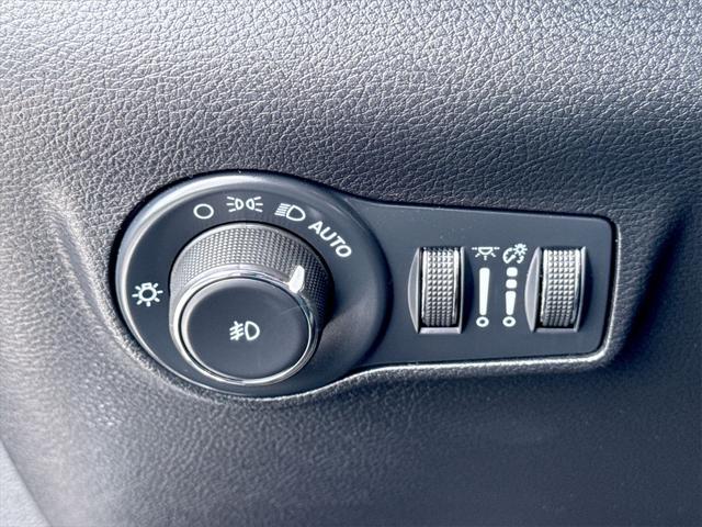 used 2022 Jeep Compass car, priced at $25,269