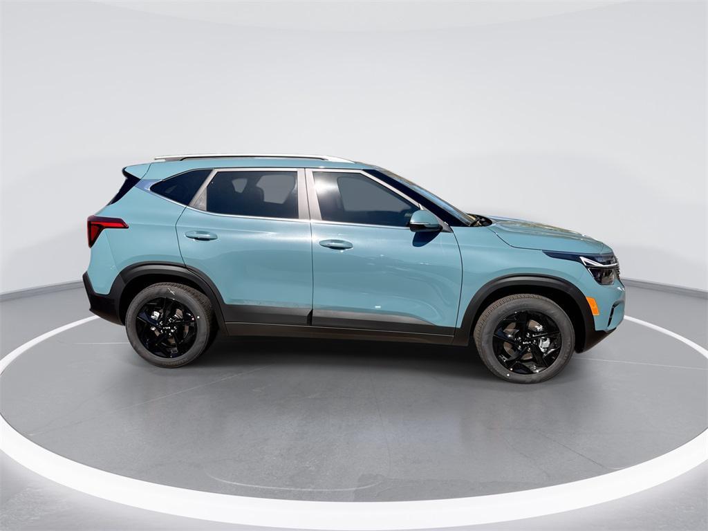 new 2026 Kia Seltos car, priced at $29,914
