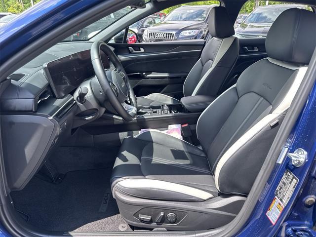 used 2025 Kia K5 car, priced at $27,554