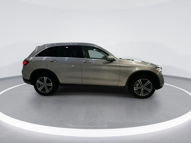 used 2020 Mercedes-Benz GLC 300 car, priced at $25,950