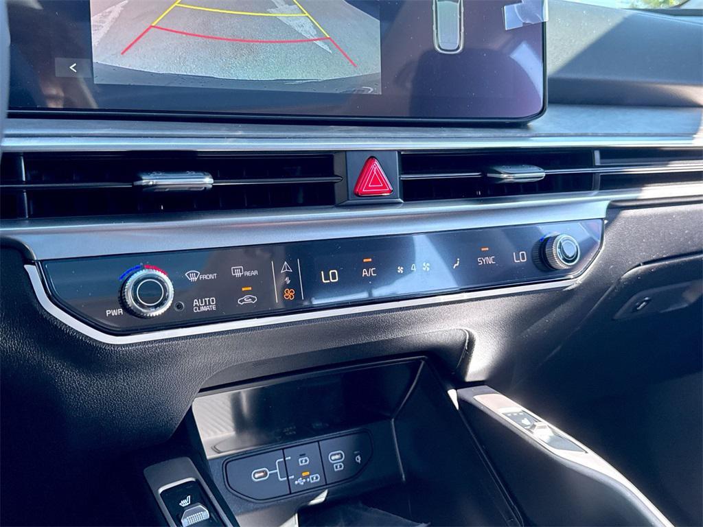 new 2026 Kia Sorento car, priced at $42,956