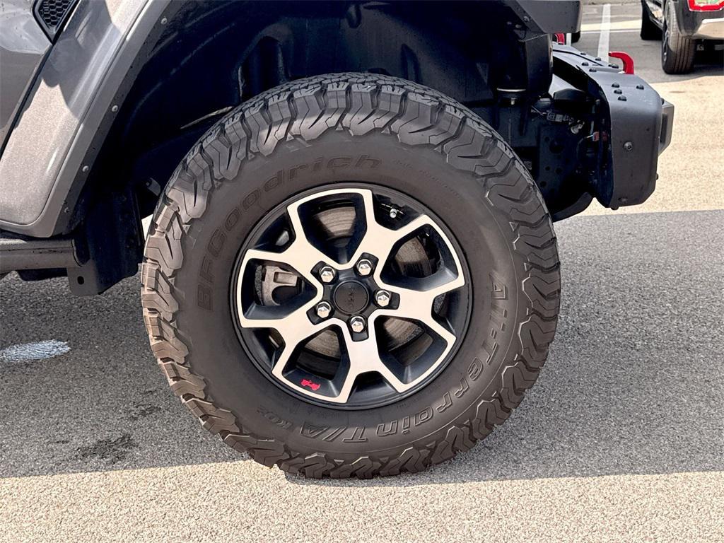 used 2022 Jeep Wrangler Unlimited car, priced at $39,499
