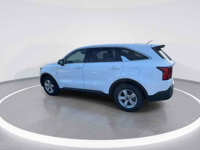 used 2023 Kia Sorento car, priced at $25,250