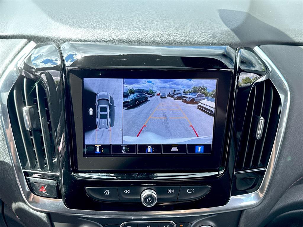 used 2023 Chevrolet Traverse car, priced at $36,392