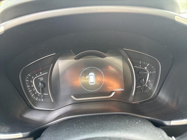 used 2020 Hyundai Santa Fe car, priced at $14,441