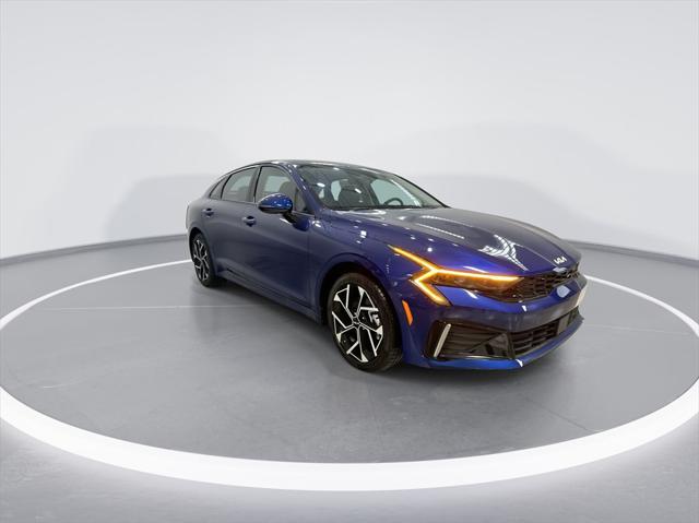 new 2025 Kia K5 car, priced at $33,509