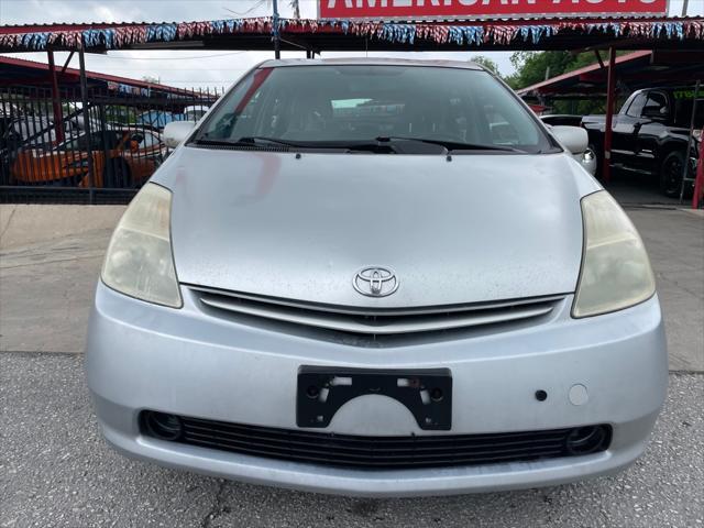 used 2005 Toyota Prius car, priced at $2,500
