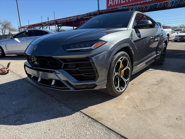 used 2019 Lamborghini Urus car, priced at $174,995