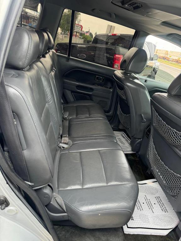 used 2006 Honda Pilot car, priced at $3,996