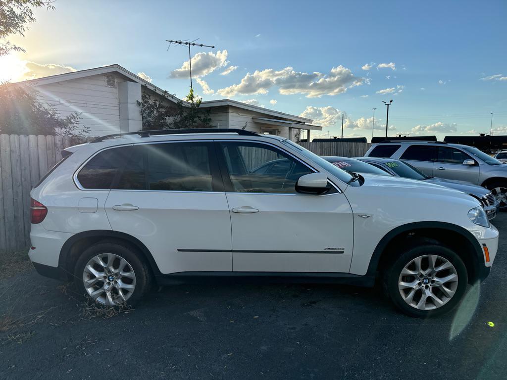 used 2013 BMW X5 car, priced at $2,999