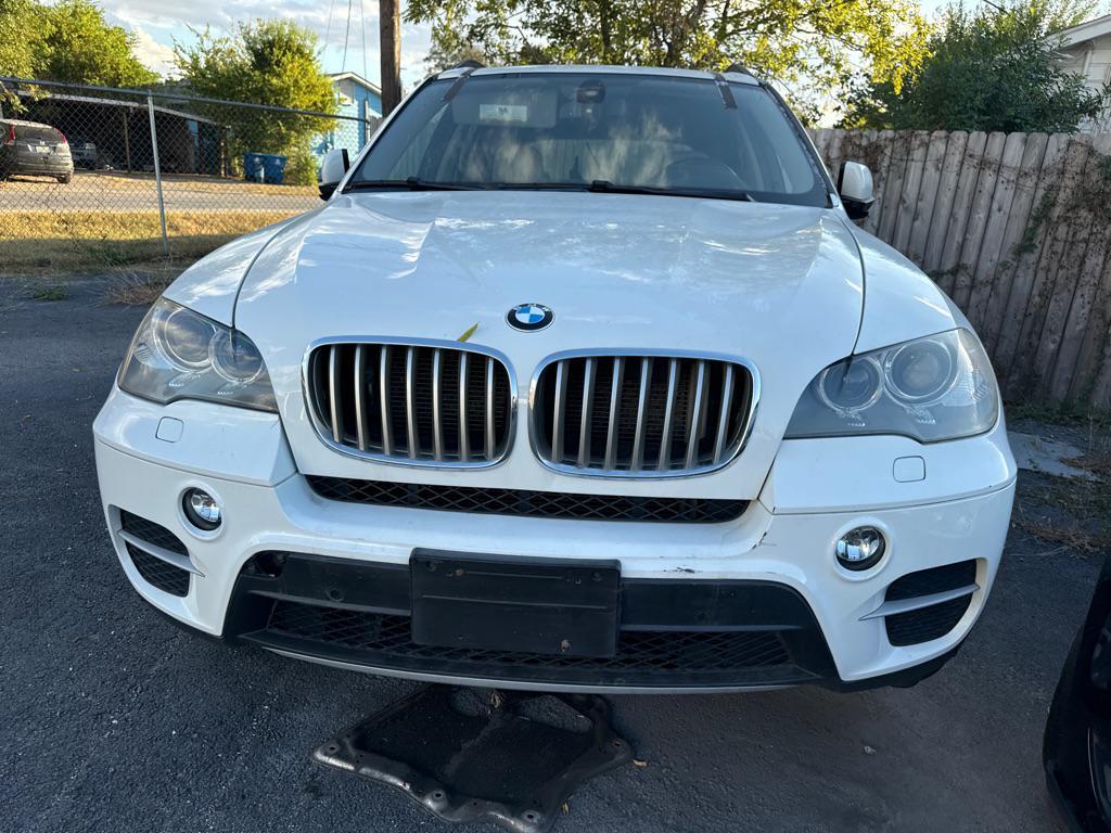 used 2013 BMW X5 car, priced at $2,999