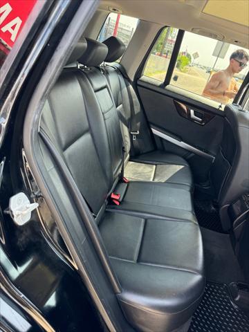 used 2014 Mercedes-Benz GLK-Class car, priced at $9,000