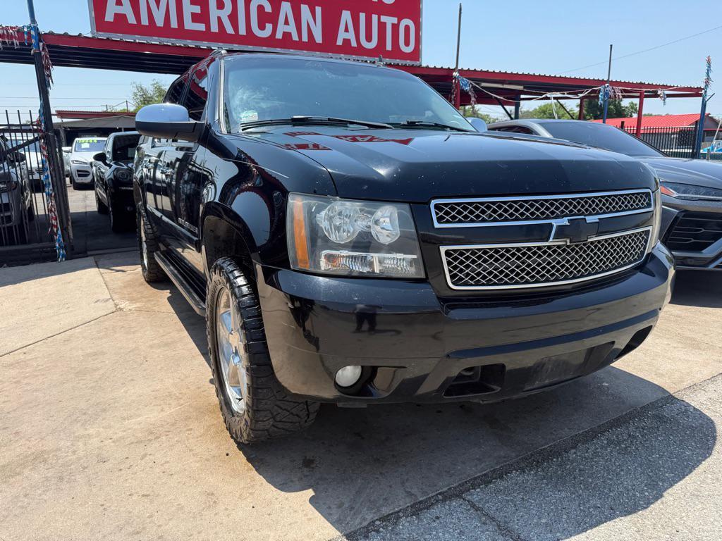 used 2007 Chevrolet Avalanche car, priced at $4,999