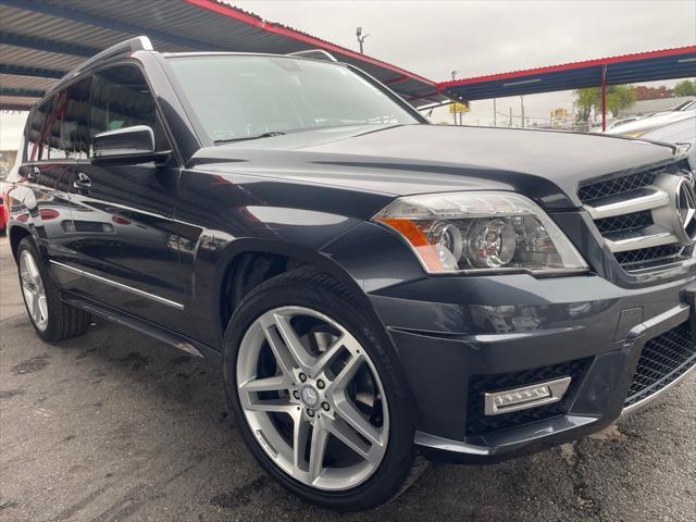 used 2011 Mercedes-Benz GLK-Class car, priced at $9,999