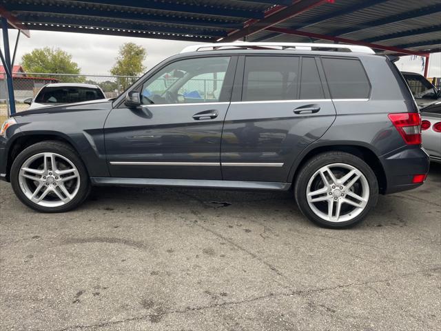 used 2011 Mercedes-Benz GLK-Class car, priced at $9,999