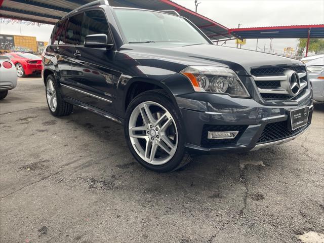 used 2011 Mercedes-Benz GLK-Class car, priced at $9,999