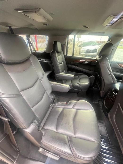 used 2015 Cadillac Escalade ESV car, priced at $16,999