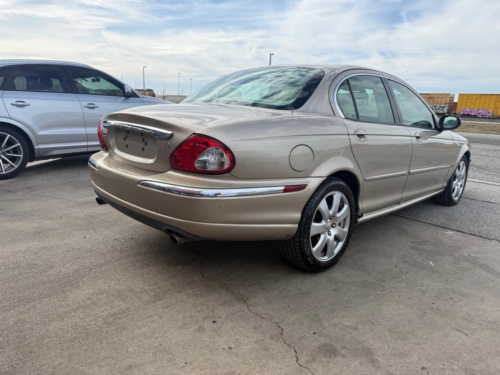 used 2005 Jaguar X-Type car, priced at $3,950