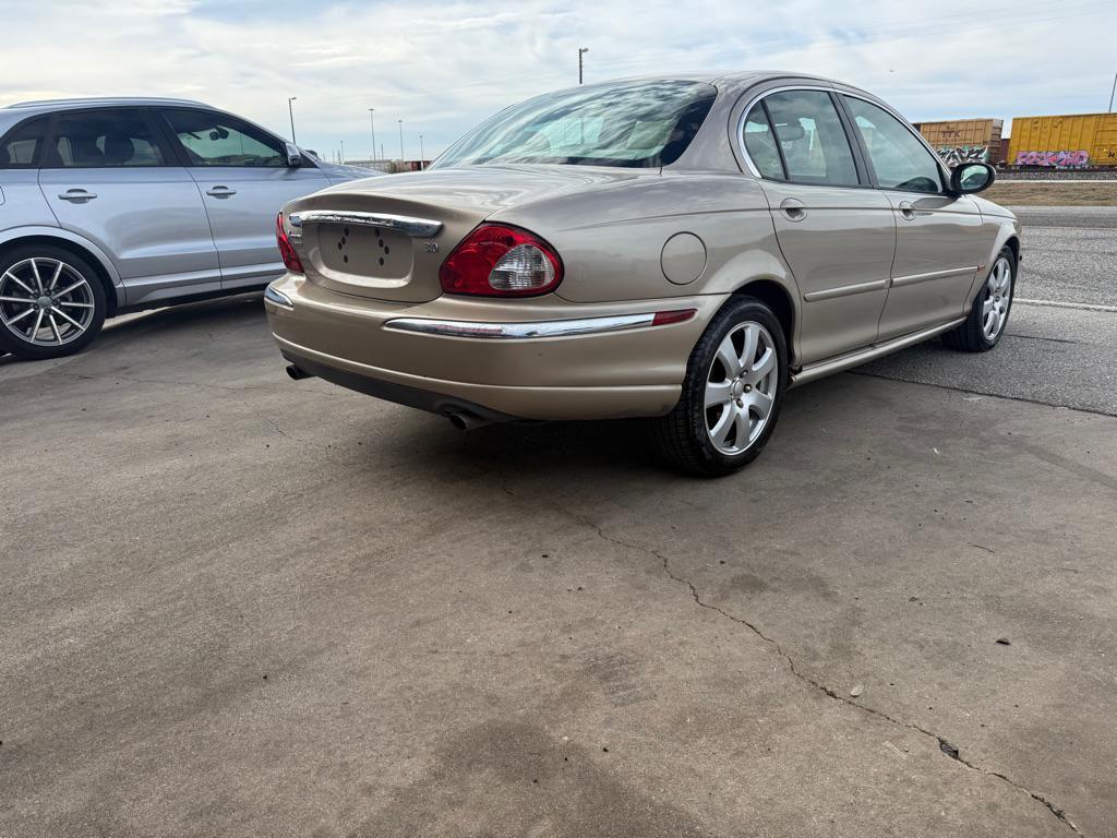 used 2005 Jaguar X-Type car, priced at $3,950