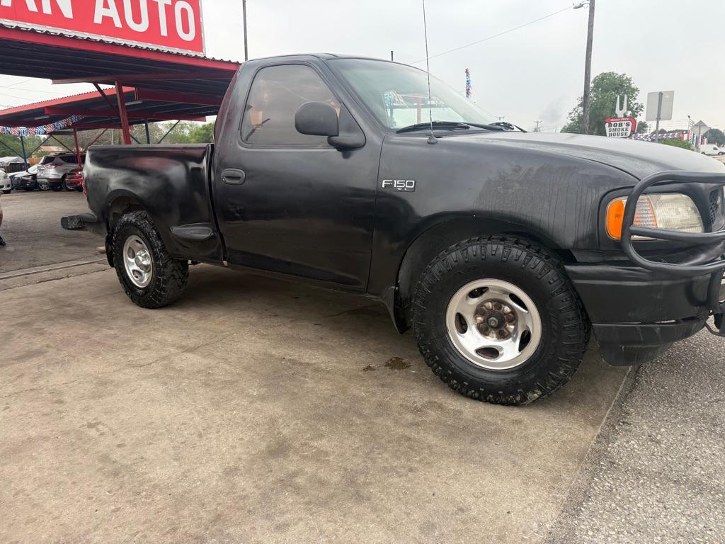 used 1998 Ford F-150 car, priced at $3,999
