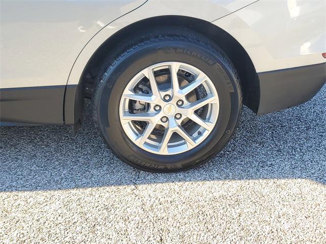 used 2022 Chevrolet Equinox car, priced at $19,555